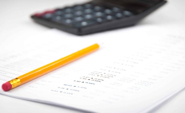 What Are the Best Tools for Conducting a Real-Time Competitive Market Analysis?